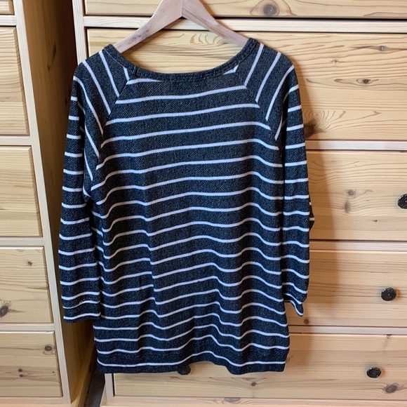 French Laundry Gray and White Striped Pullover Sweater Size Extra Large - Picture 5 of 5